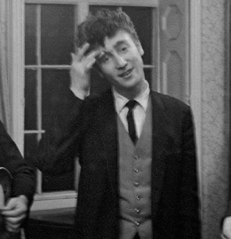 (( John Lennon . 冬