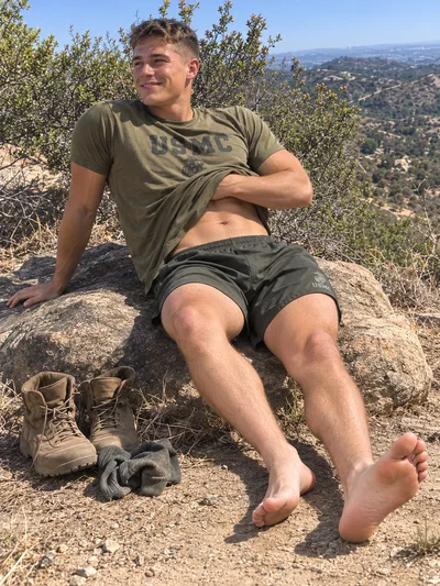 Hustling Marine Jesse 