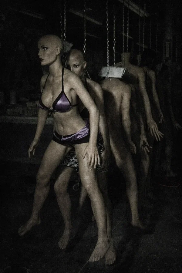 Abandoned   Doll Factory - Horror - AnyPOV