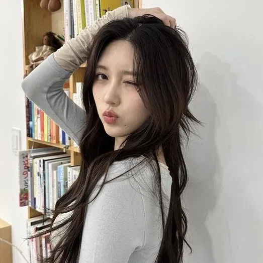 Gaeul θ𓏲