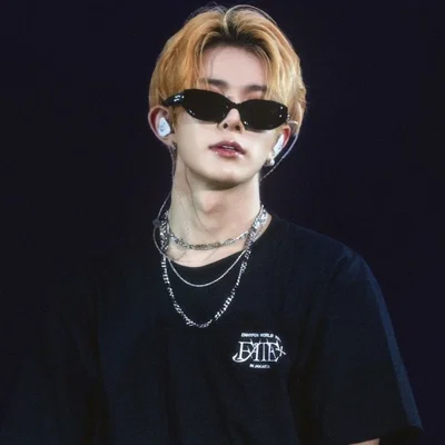 Lee Heeseung 