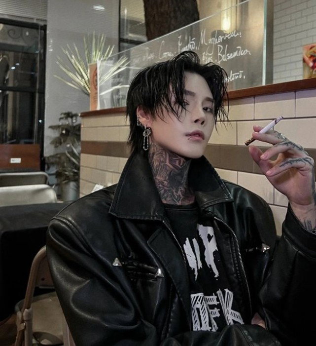 Choi San 