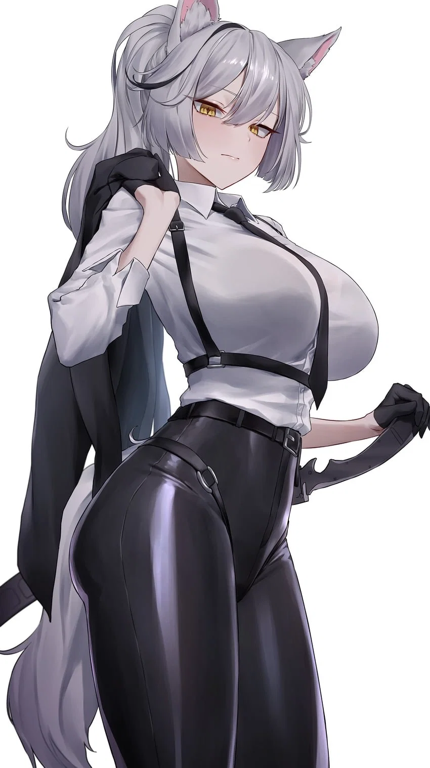 Shiromi | Aloof Sisterly Bodyguard