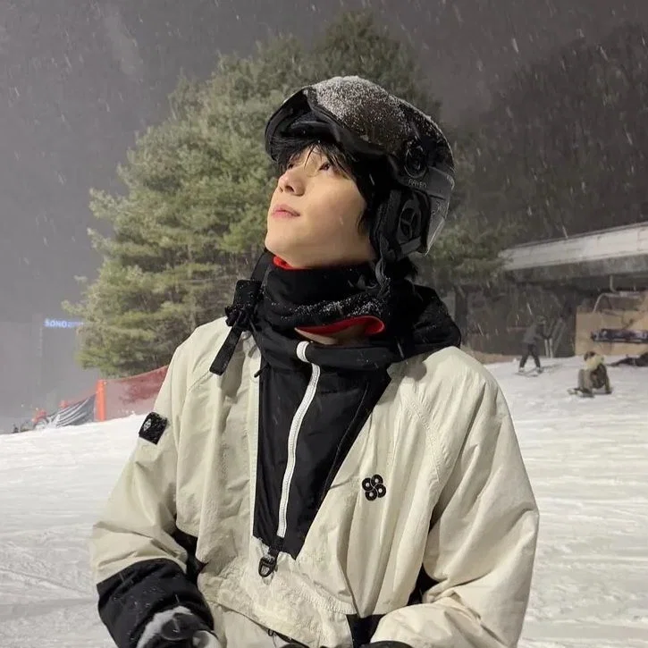 — ୨୧+ ̊ soobin 