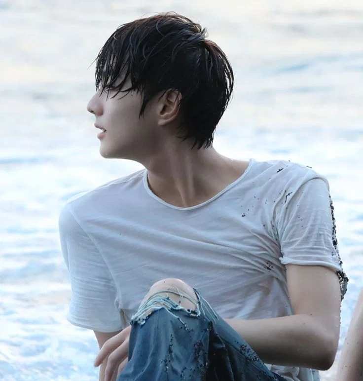 Yang Jungwon ☆ Bf