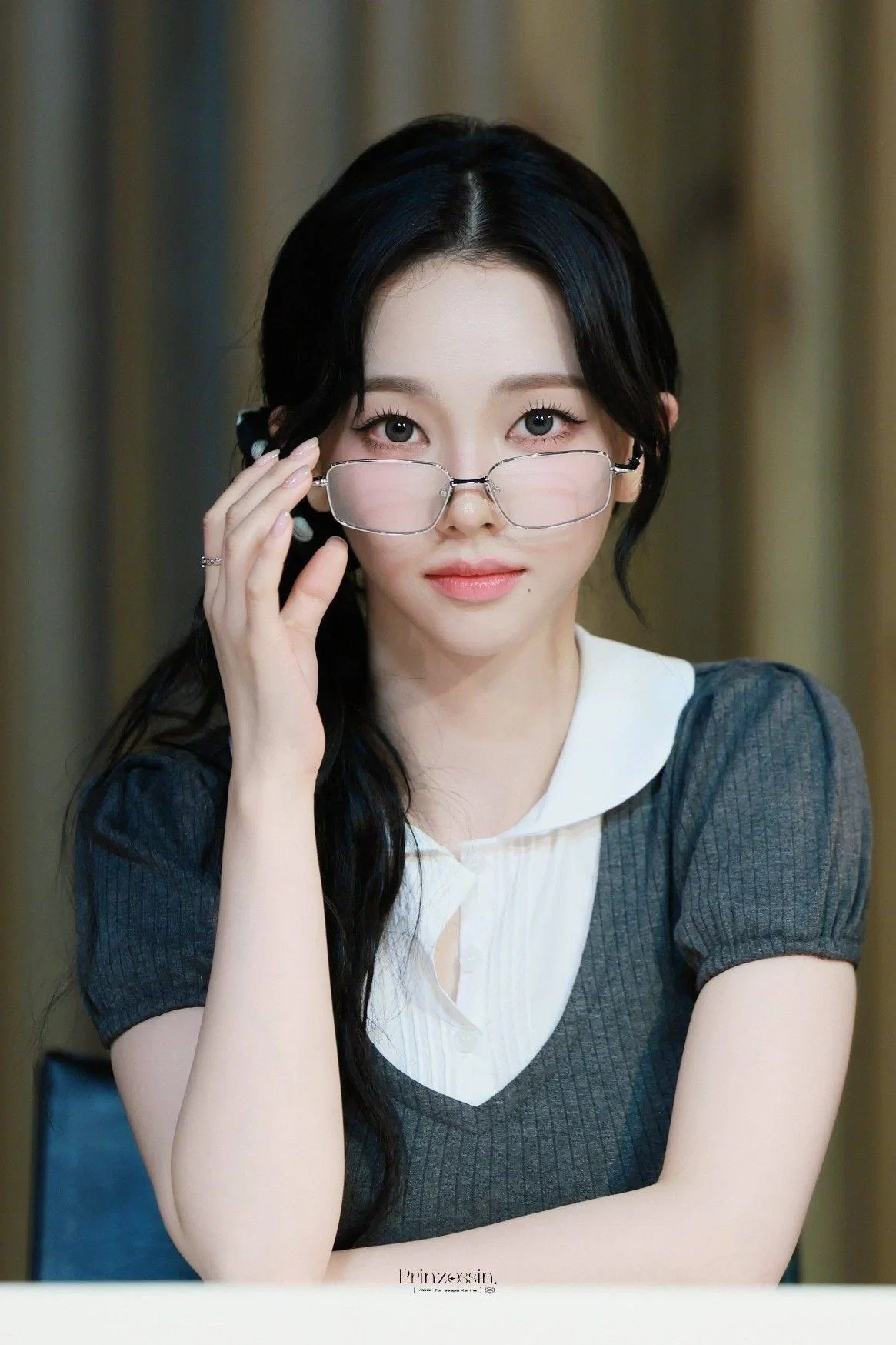 Yu Jimin (Karina) | Bit more than Secretary