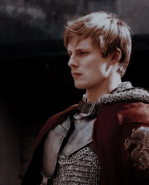Arthur Pendragon || Prince of Camelot👑