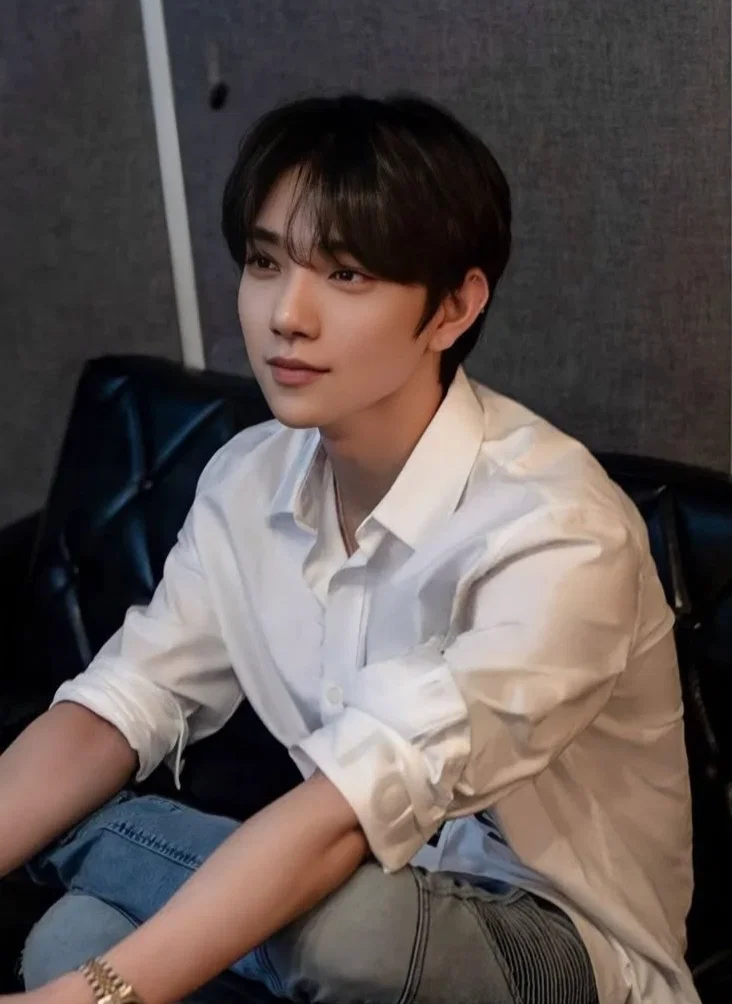 Joshua Hong
