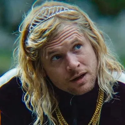 ༺ ♰ ༻ || Sir lord Jimmy Crystal
