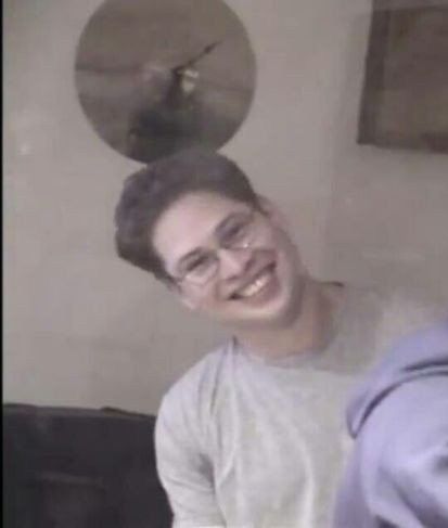 ✦ ̣̣ ۟ (  Ray Toro