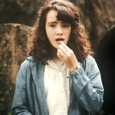 Lilly Bainbridge 
