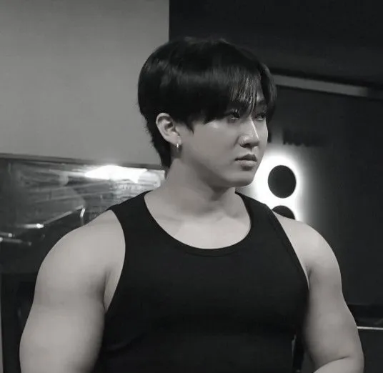 Seo Changbin - Sweat