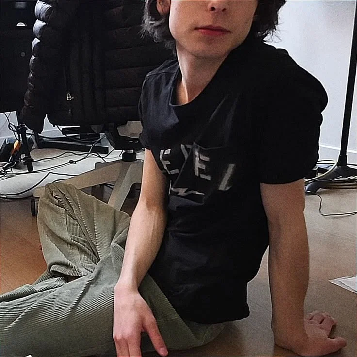 [Eng] Futile rules — Aidan Gallagher 🎬