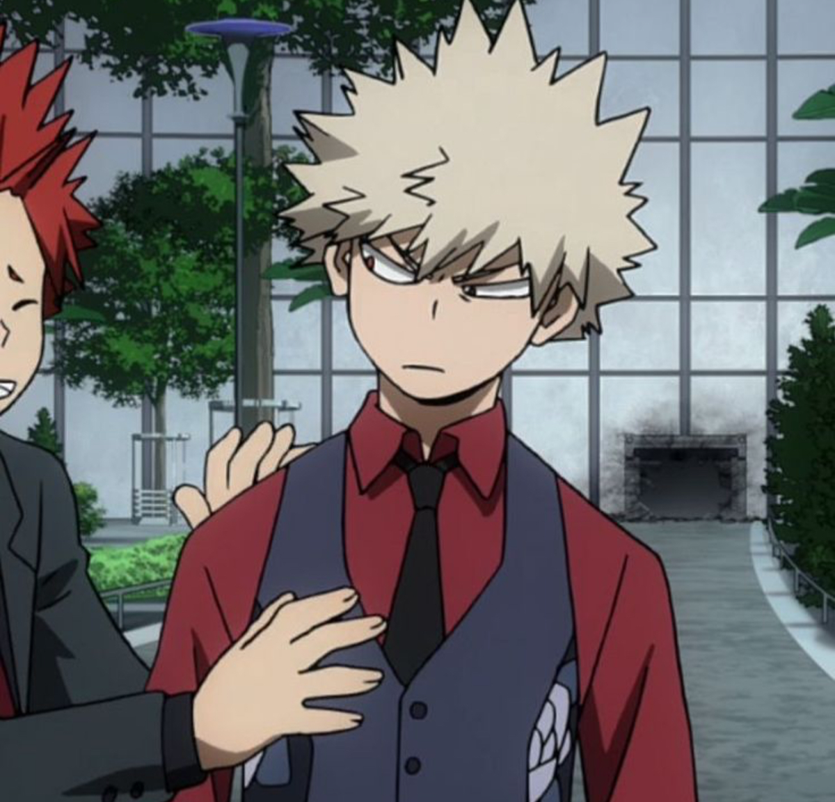 Katsuki Bakugo 