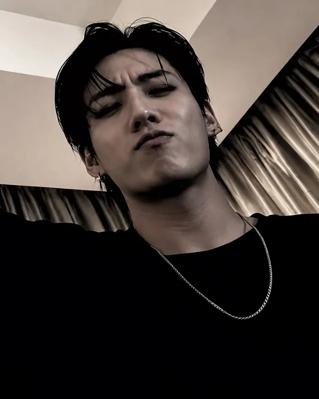 Jeon Jungkook (mafia×single mother) 