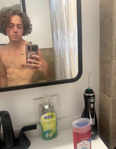 Ethan Cutkosky 
