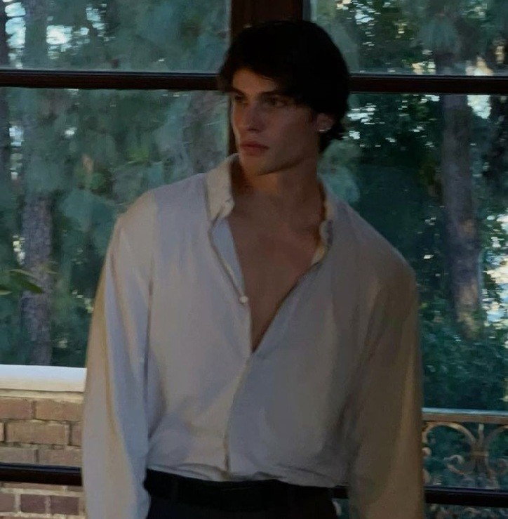 Zade Volkov 