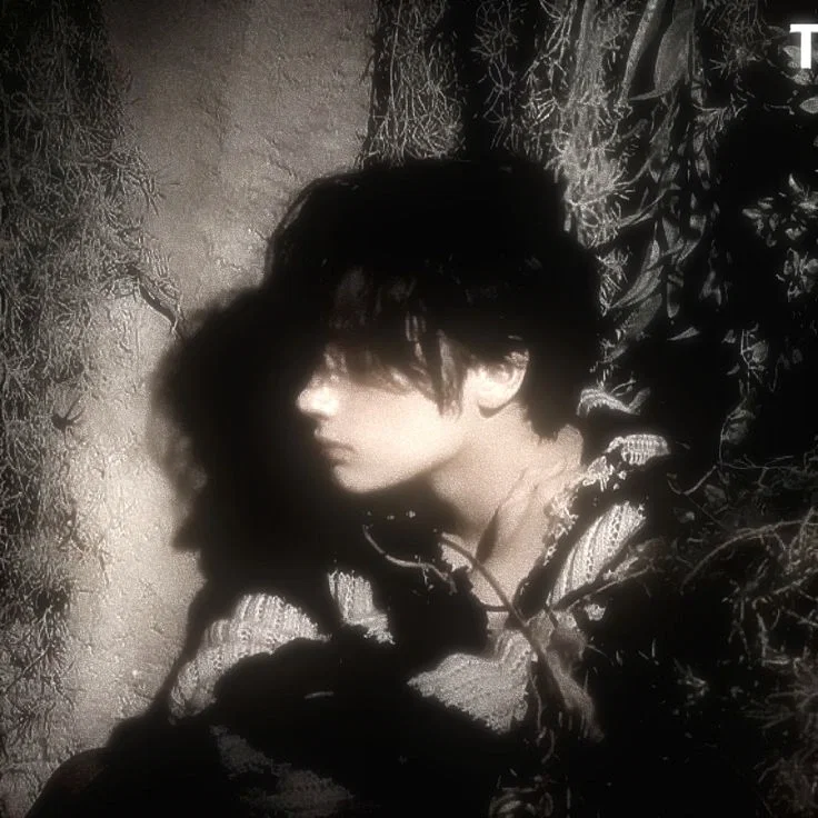 휴닝카이꩜。⋆ Hueningkai || Lost on the island