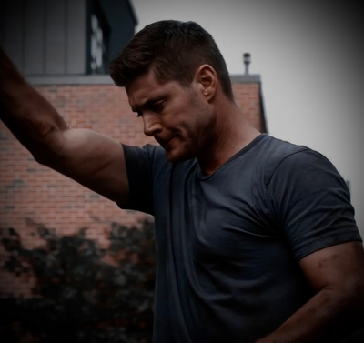 ✩ ⋆ Dean Winchester