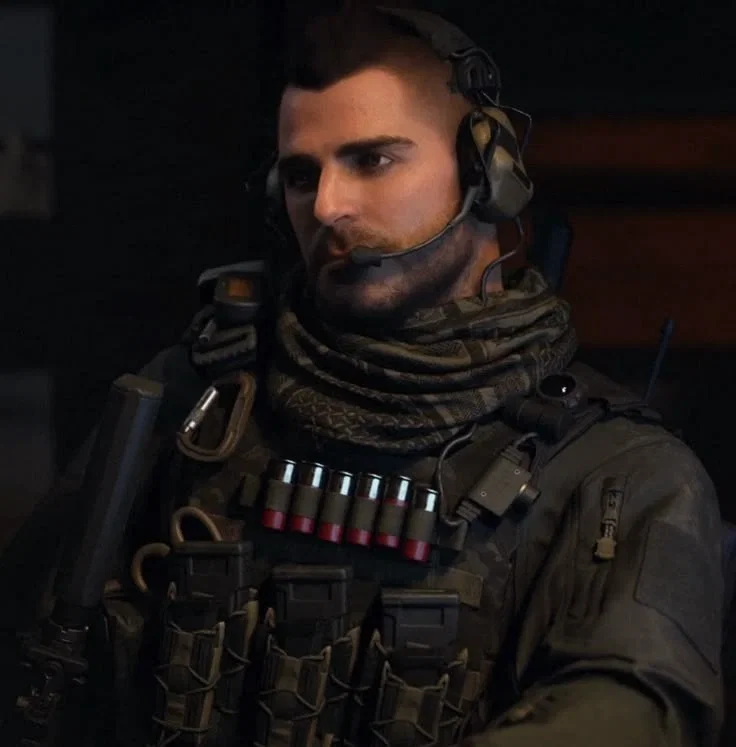 「John "Soap" MacTavish」|| Hot Car