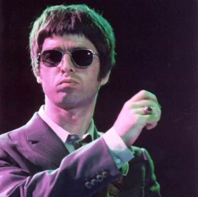 Noel Gallagher — Detective