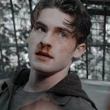 Theo raeken 