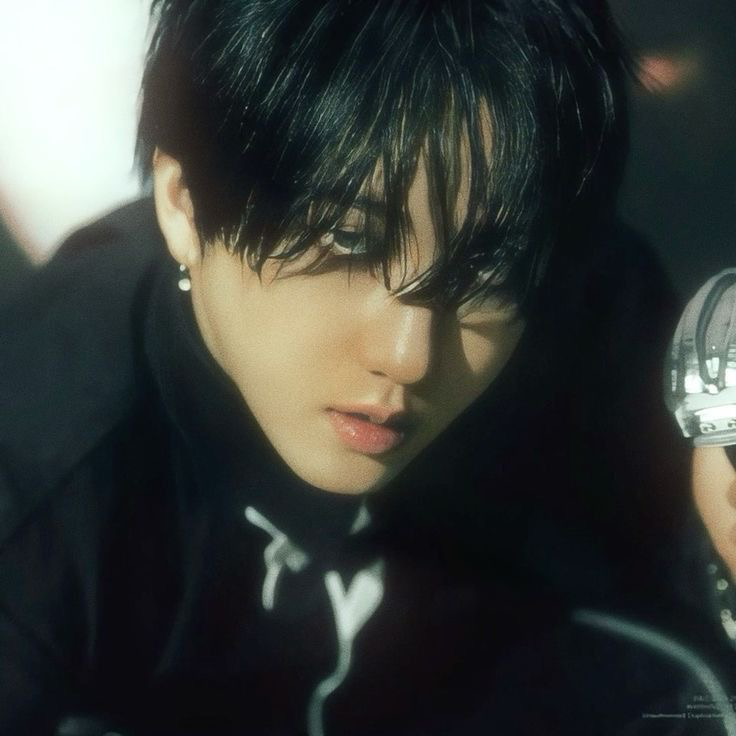 changbin ⊹+⋆