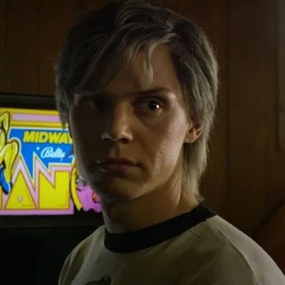 Peter Maximoff 