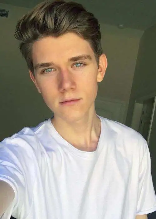 Devan Key