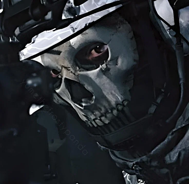 Daddy issues: Simon "Ghost" Riley