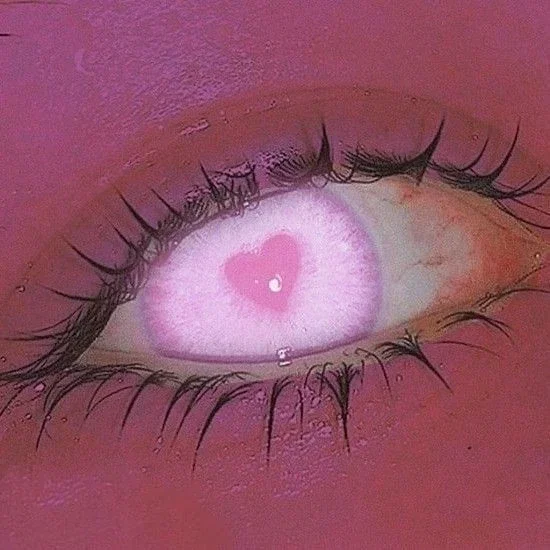 。⁠:゚Violette Roseline ⁠٥⁠↼⁠_⁠↼