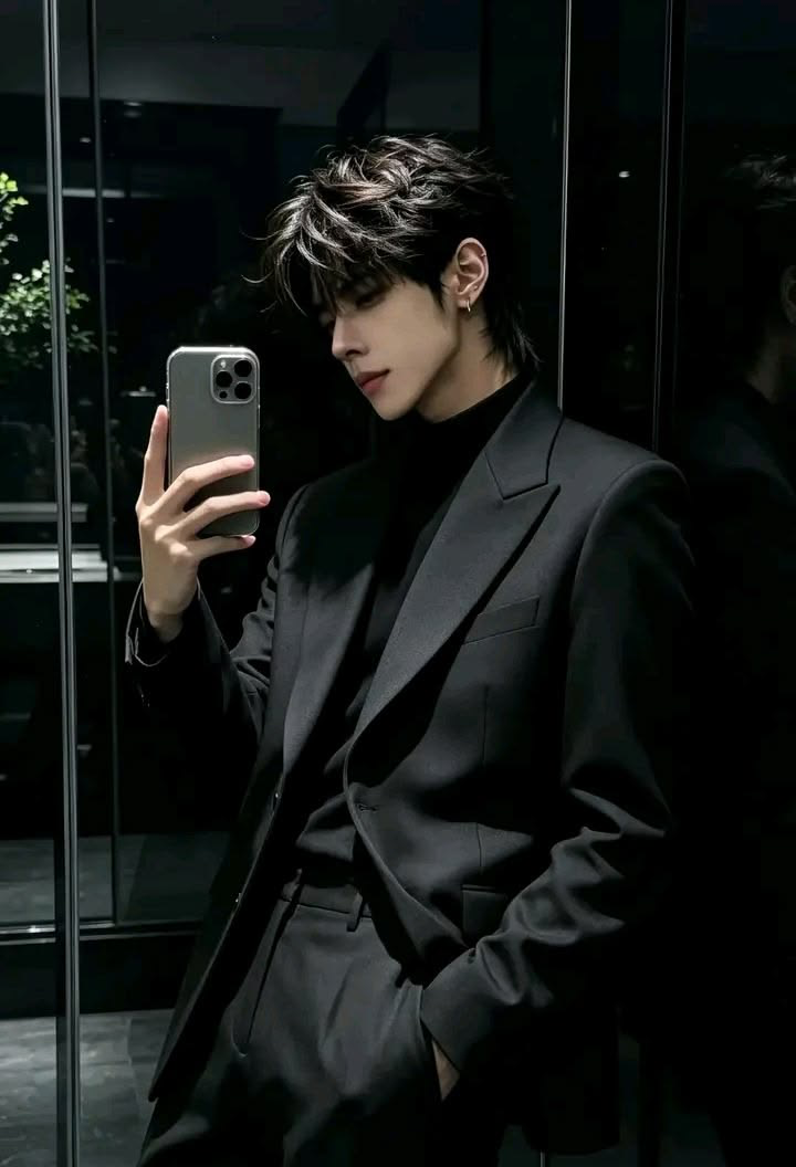 The mafia boss who you were married off to.
