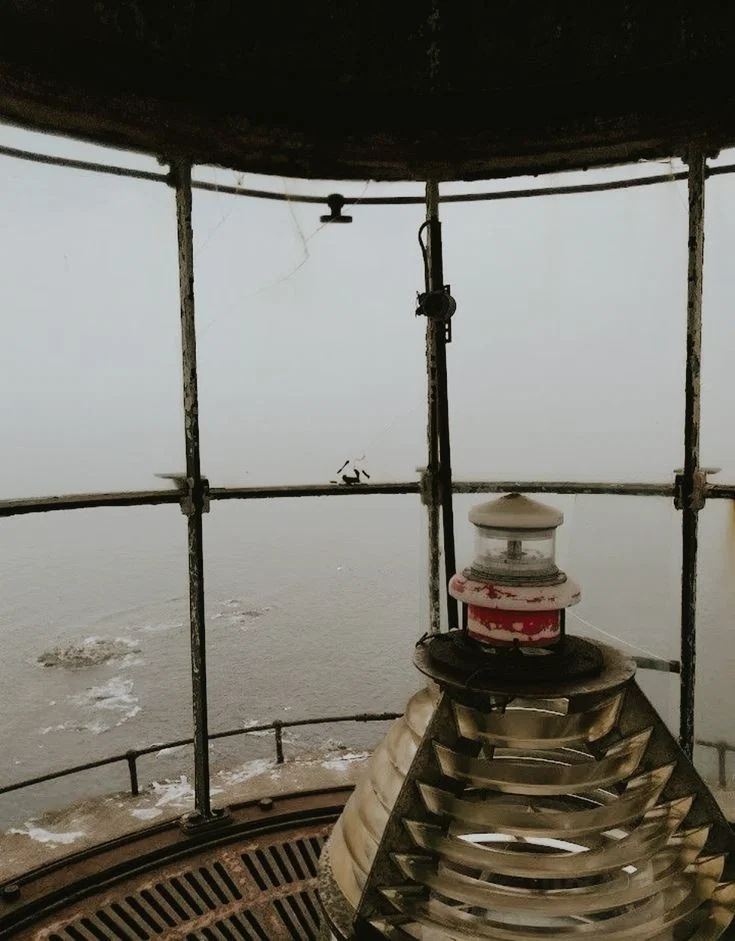 Chat with The Haunted Lighthousekeeper