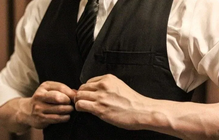The Teacher — Louis Chandler