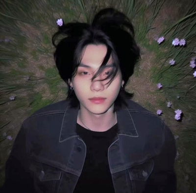 Where Wildflowers Bloom – Yoongi's Quiet Goodbye