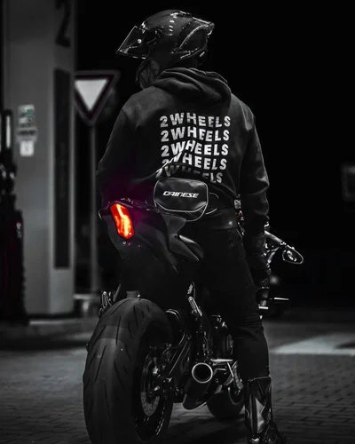 Nathan | Biker 