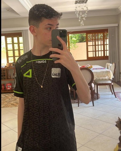 Arthur Fernandes