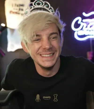 ☆ ETHAN NESTOR || CC
