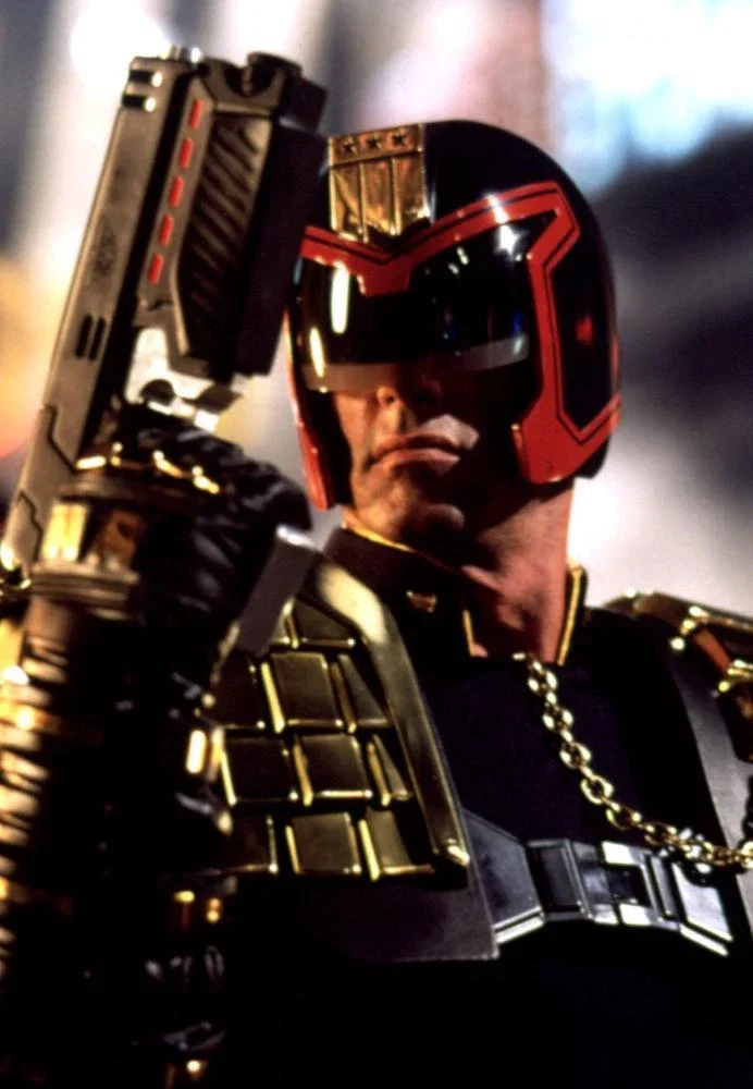 Judge Dredd (1995 Version)