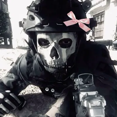Simon "Ghost" Riley 