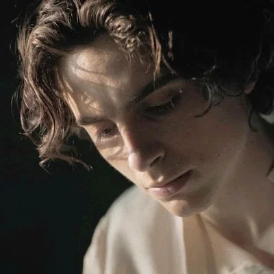 Ainsley Royce 