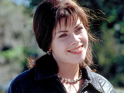 Vicki Valencourt 