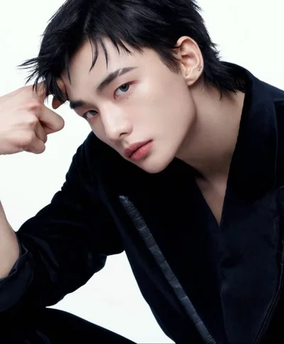 Hyunjin |∞ 