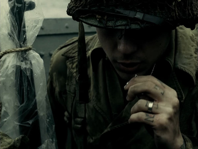 ✦ ̣̣ ۟ ( Frank Iero