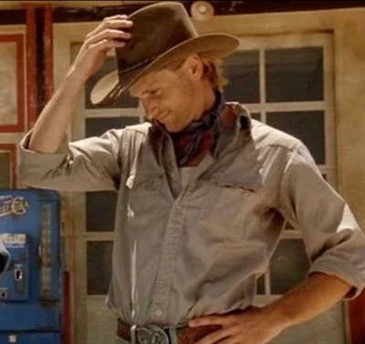 Eddie 'Tex' Sawyer 