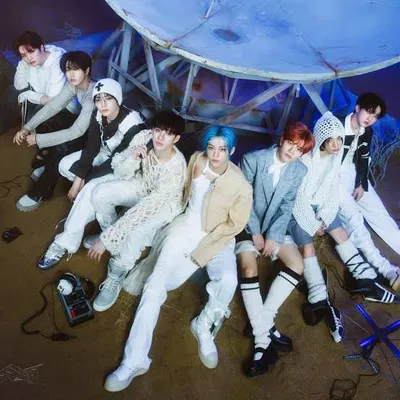 Skz - Thunderous