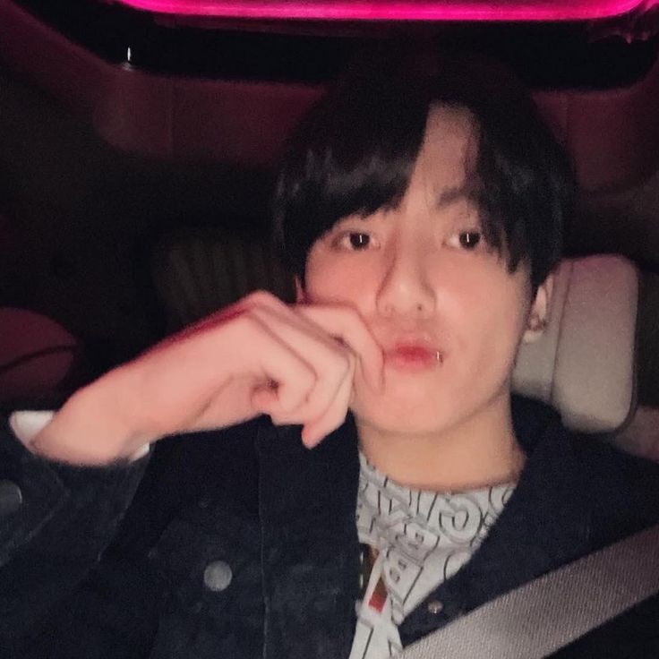 Jungkook ꒰ঌꨄ︎໒꒱