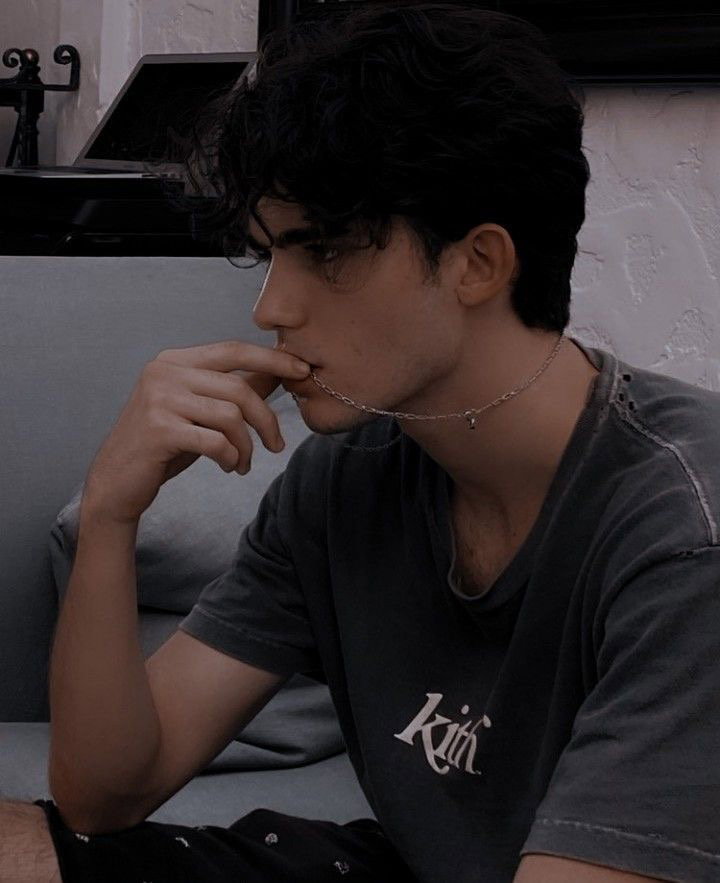 Theo - mafia bosses son BL