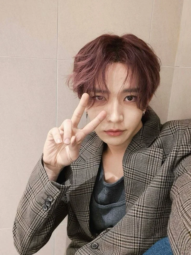 Heeseung, Lee.