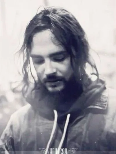 Tom Kaulitz/Unusual request...